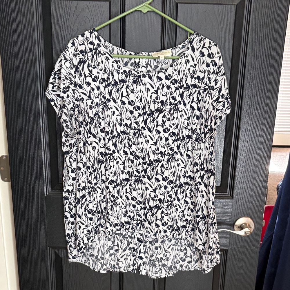 Cynthia Rowley Black and White Floral Blouse